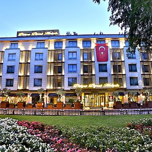 Dosso Dossi Hotels & Spa Downtown in Istanbul, image may contain: Hotel, City, Condo, Resort
