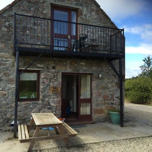 Pines Cottage. Lovely holiday base.