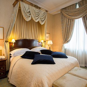 The Presidential Suite at the Sofia Hotel Balkan, a Luxury Collection Hotel