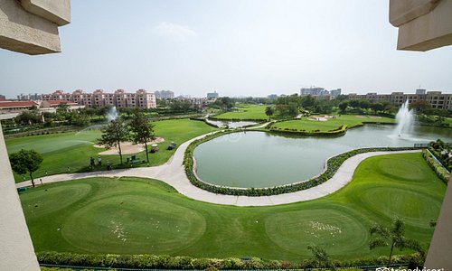 The Executive Suites at the Jaypee Greens Golf and Spa Resort