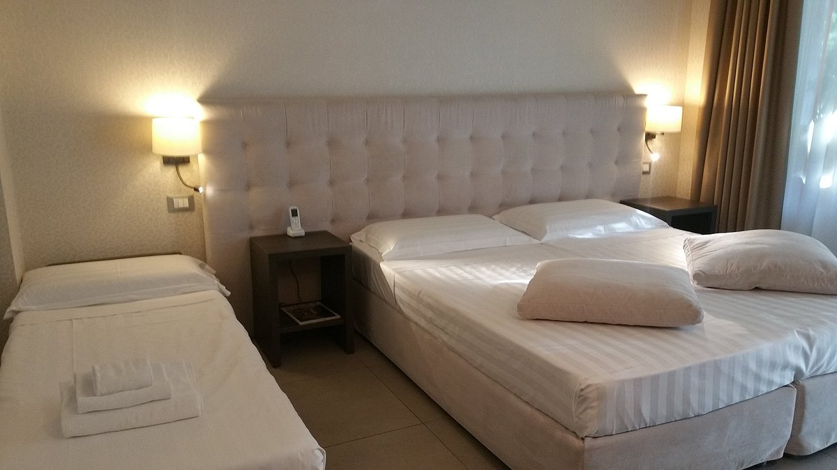 HLL Hotel LungoLago Lecco โรงแรมใน Lecco