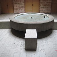 Cruciform