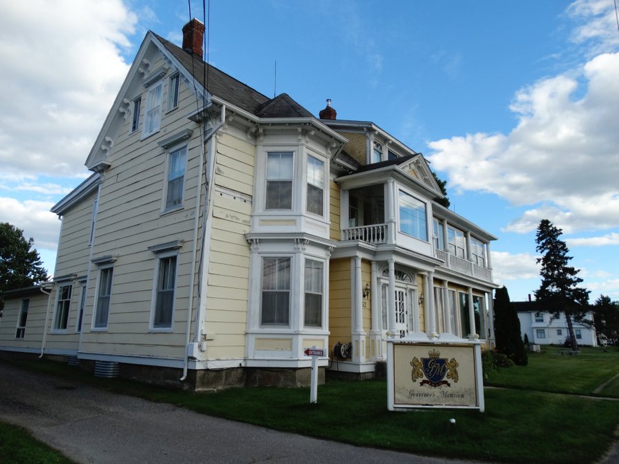 Governors Mansion Inn Miramichi Canada