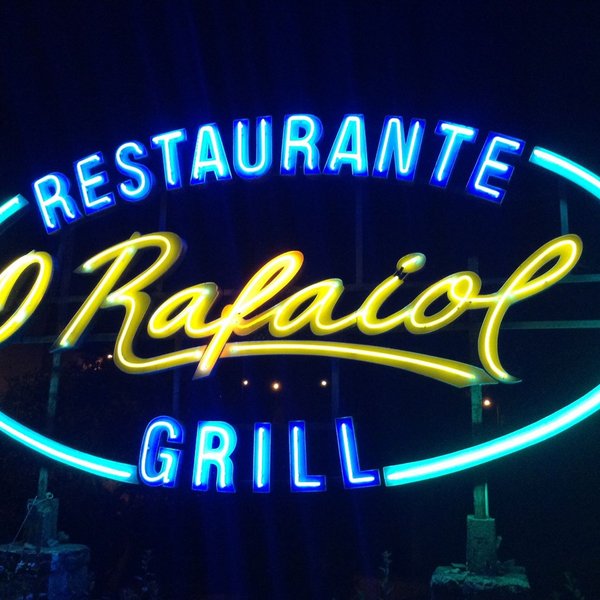 THE 10 BEST Restaurants Near Cocktail Garden (Updated 2024)