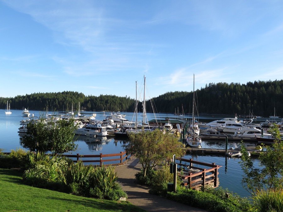 Gorge Harbour Marina Resort - Reviews & Photos (Whaletown, British ...