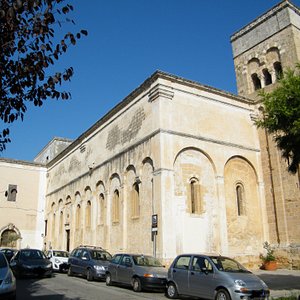 statue of mussolini - Picture of Brindisi, Province of Brindisi -  Tripadvisor