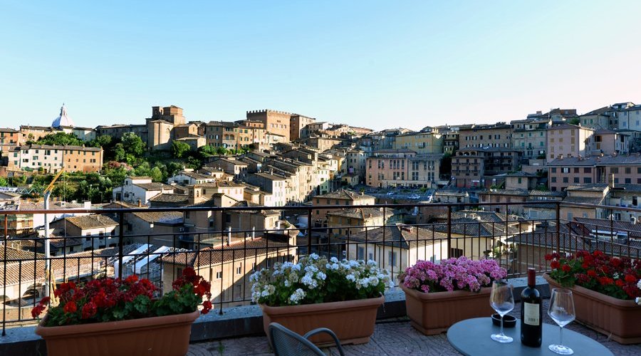 Vista camera con Terrazza
