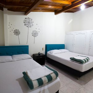 ROOM 1