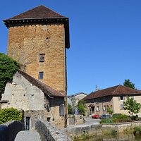 Tour Gloriette vue depuis le Pont des Capucins