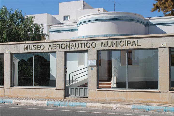 Museo Aeronáutico Municipal image