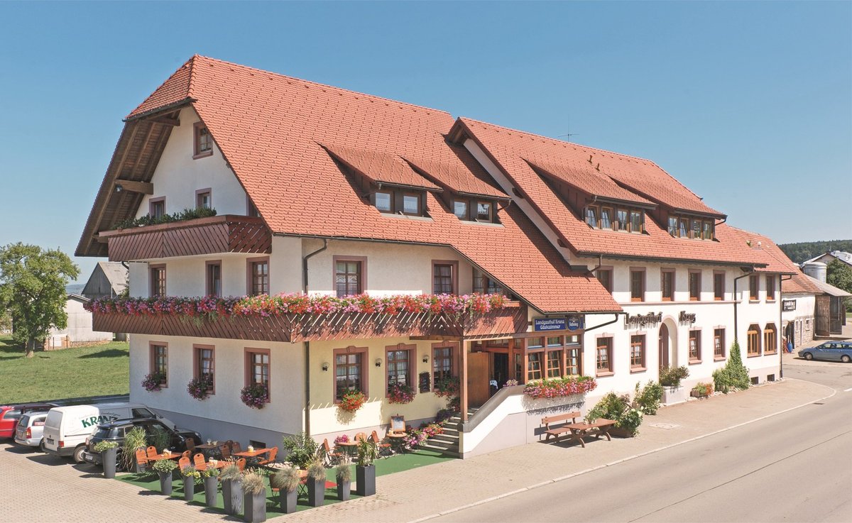 HOTEL-LANDGASTHOF KRANZ - Prices & Guest house Reviews (Hufingen, Germany)