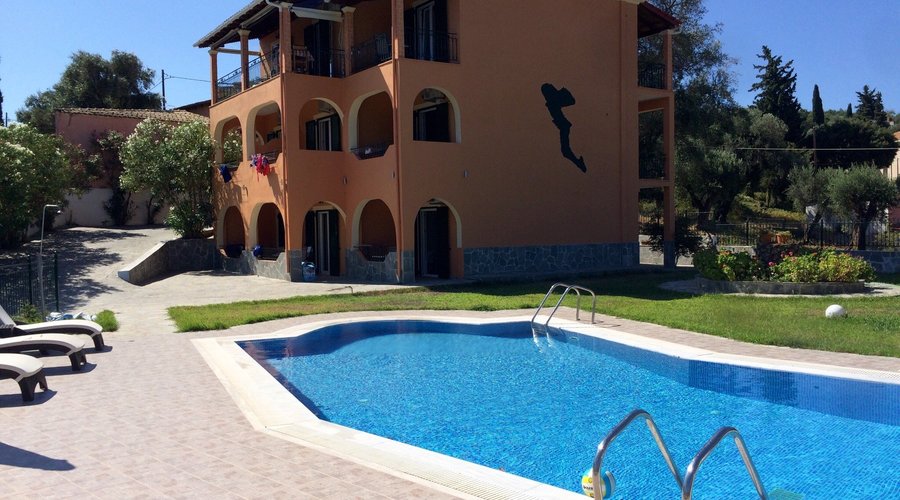 Ziogas Apartments