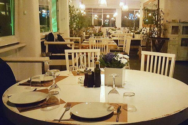 SALE E PEPE, Mykonos Town - Restaurant Reviews, Photos & Phone Number -  Tripadvisor