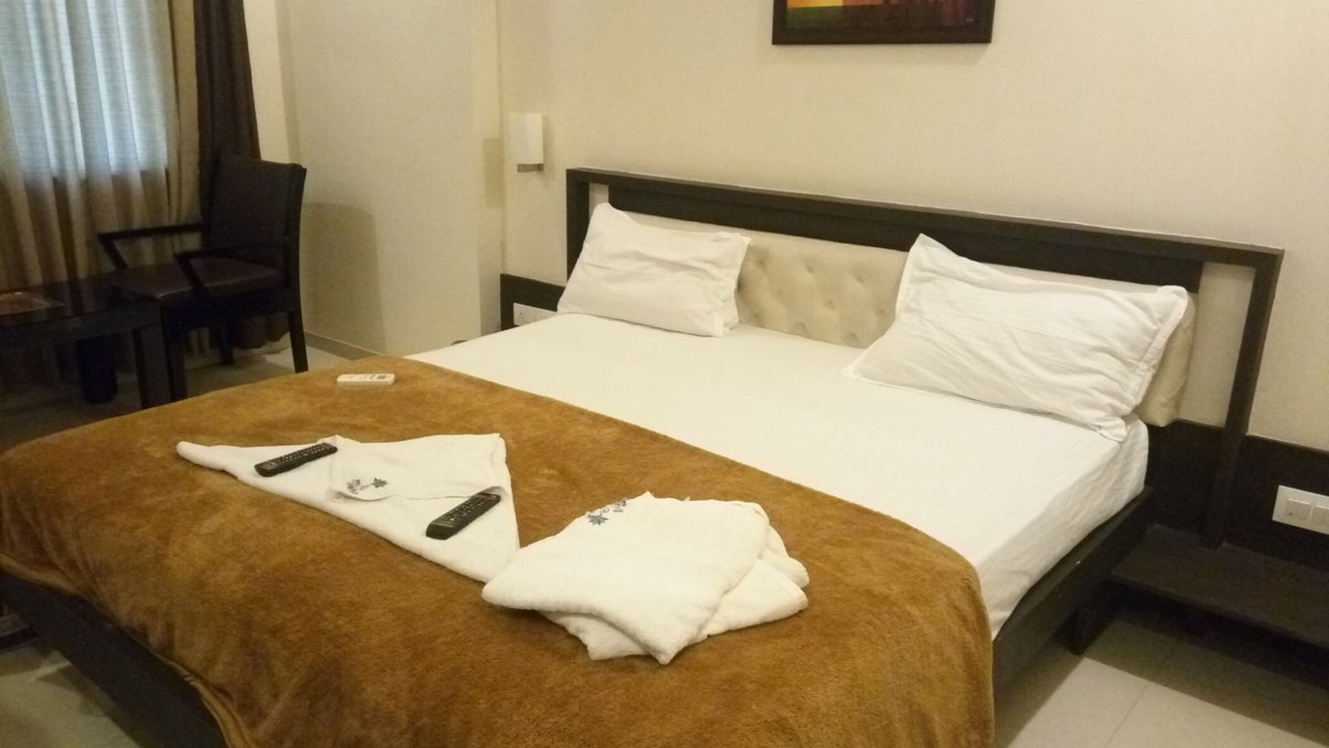 Hotel Swathi Rooms: Pictures & Reviews - Tripadvisor