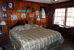 Room & Suite
