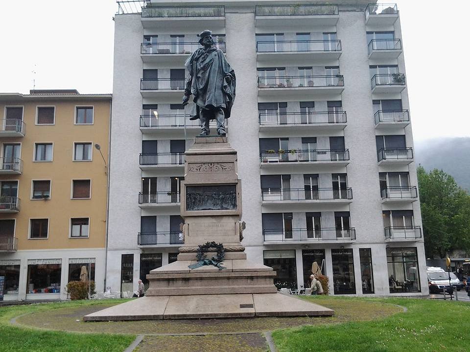 STATUA DI GARIBALDI: Tutto quello che c'è da sapere (AGGIORNATO 2024) -  Tripadvisor