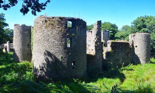 Vue extérieure du château