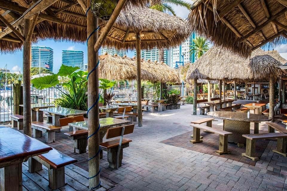 The Best Restaurants and Bars in Miami: Where to Eat and Drink in