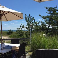 The Summer House - Beachside Bistro