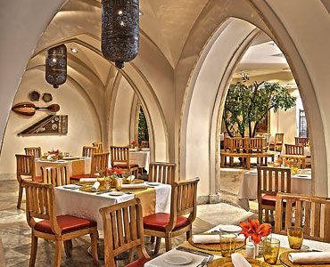 Omar's Cafe Restaurant