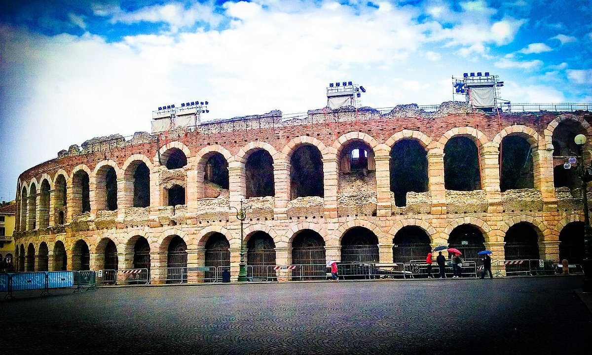 Verona Arena  Discover Italy's Ancient Roman Amphitheater