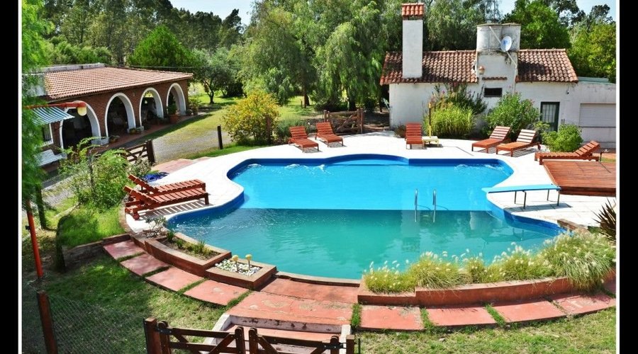 LA PISCINA