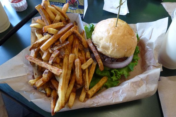 Beloved by Northside residents for 60 years, Poppa Burger stands