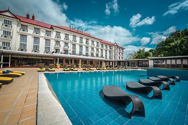 Outdoor Adult & Kiddie Pool