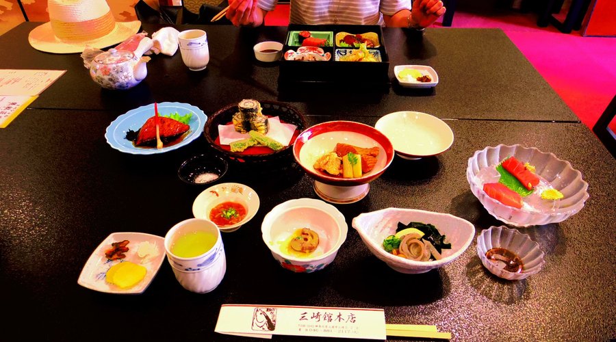 ちょっと食べかけです。(;´･ω･)スミマセン