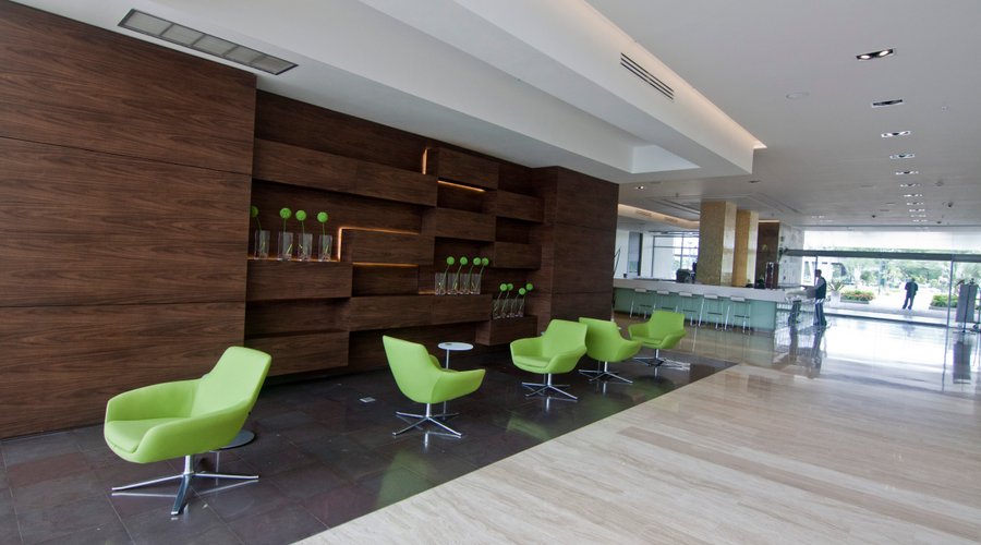Lobby Biotel Suites Barquisimeto