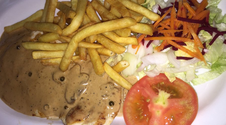 Food at Yummy Yummy