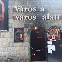 Varos a varos alatt