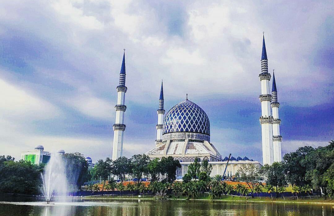 Masjid biru shah alam