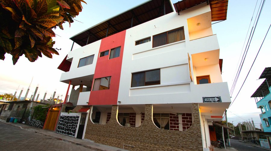 Hostal Tongo Reef