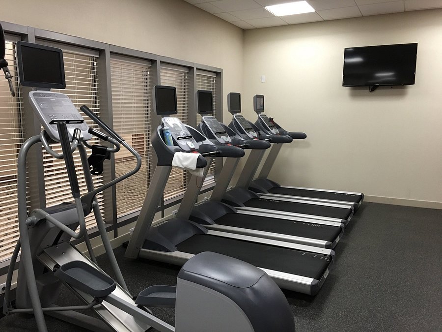 Hilton Garden Inn Long Island City New York Gym Pictures Reviews - Tripadvisor