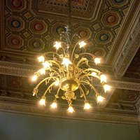 lampadario aula magna