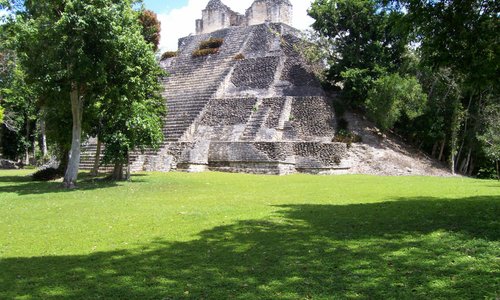 Dzibanche Pyramid