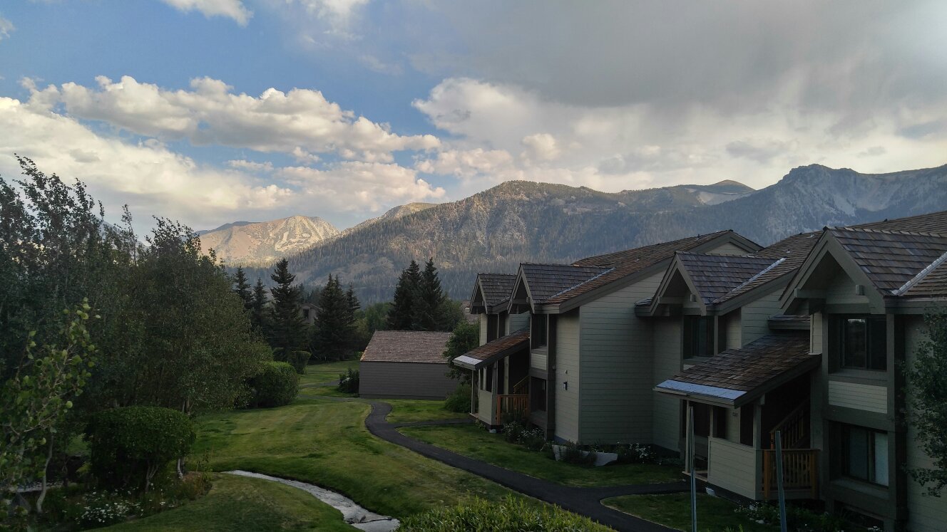 VACATION RENTALS AT SNOWCREEK RESORT IN MAMMOTH LAKES - Prices & Condominium Reviews (CA)