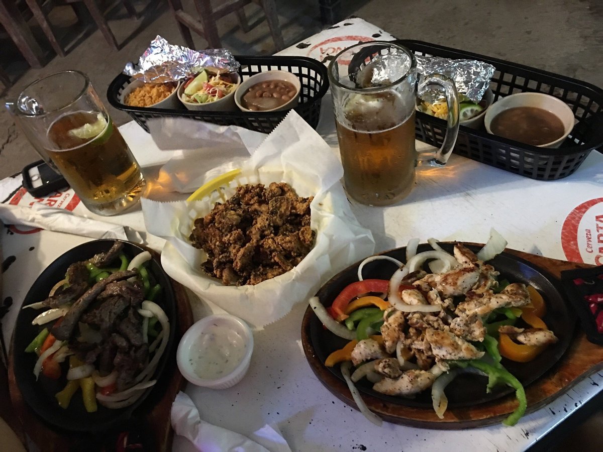 TRAILWAYS BAR & GRILL, Pecos - Restaurant Reviews, Photos & Phone Number -  Tripadvisor