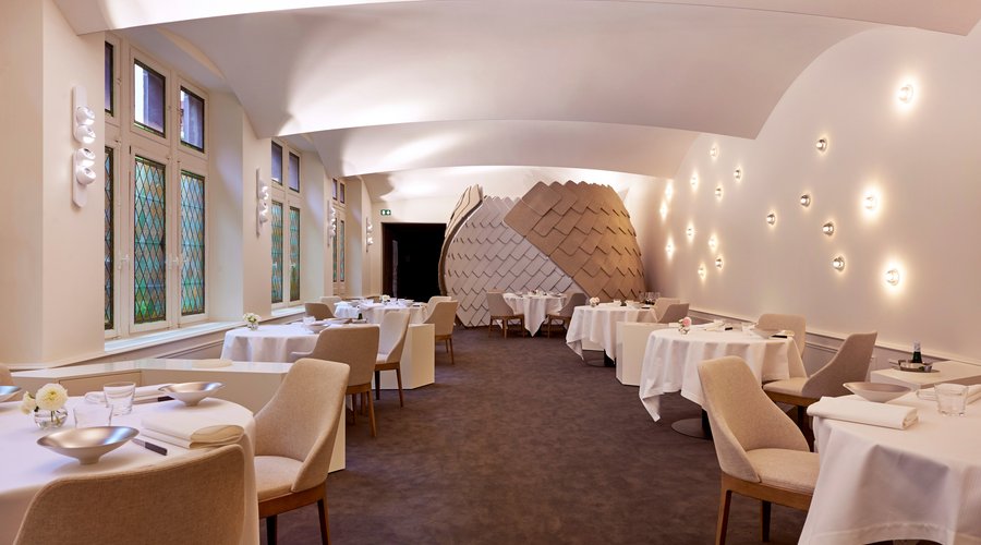 Restaurant Girardin image 3 - Full view