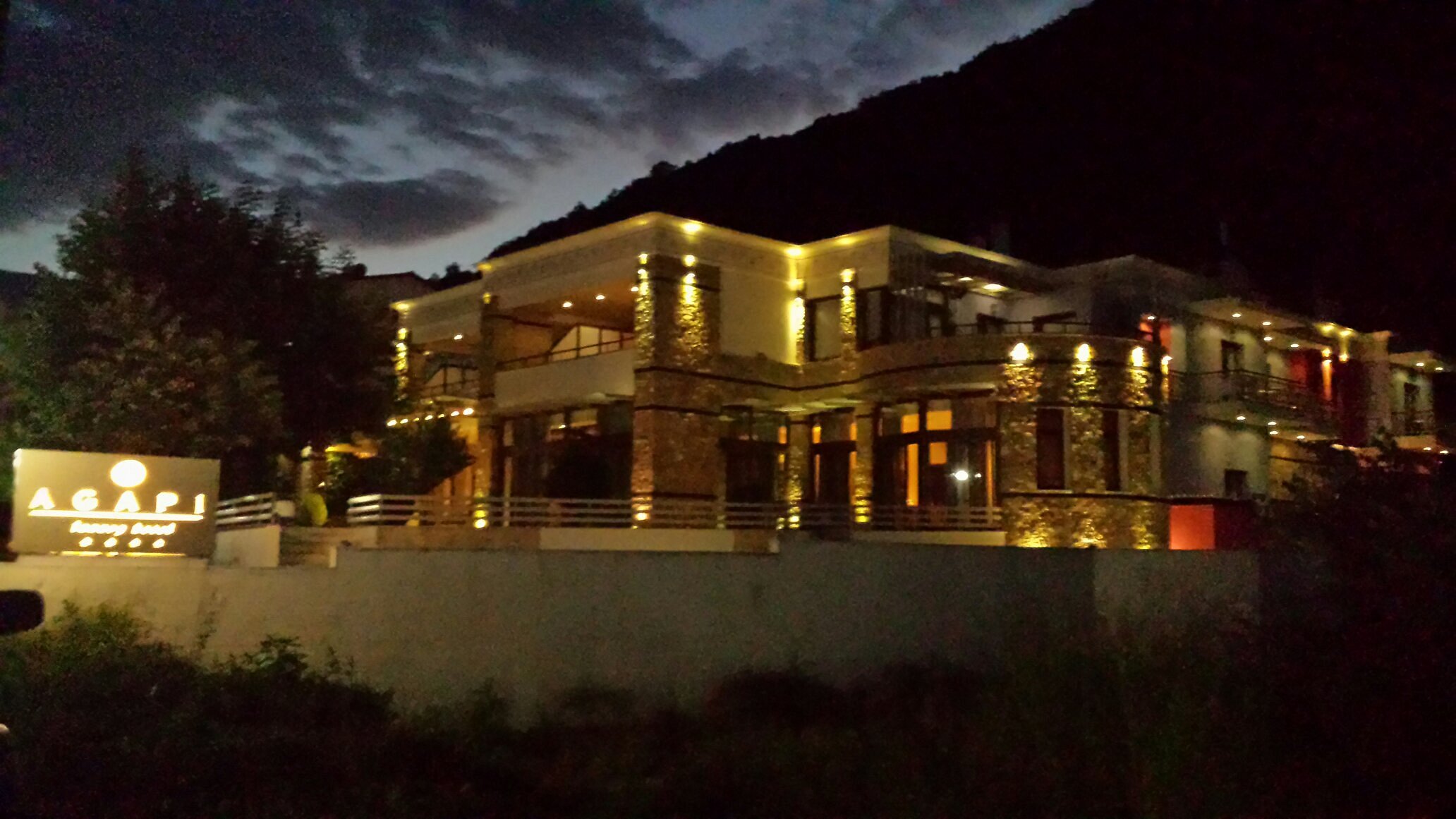 Agapi Luxury Hotel image