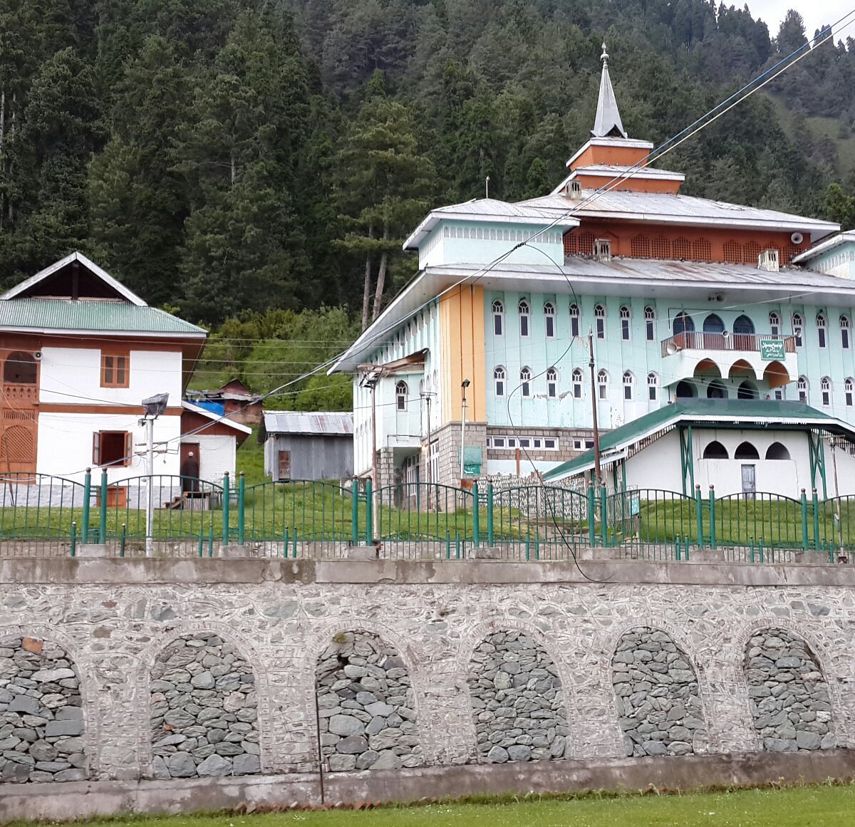 Baba Reshi Shrine, Gulmarg
