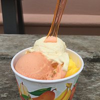 Blutorange, Karamell mit Meersalz und Safran mit einem Hauch Orange...😋