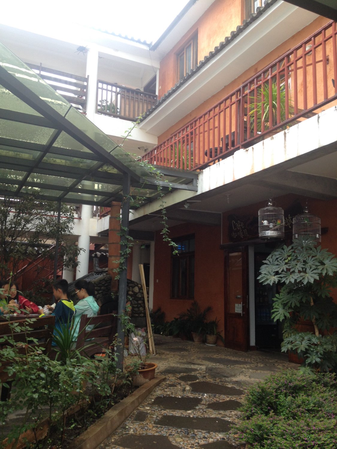 Hotel photo 17 of SleepyFish Lodge.