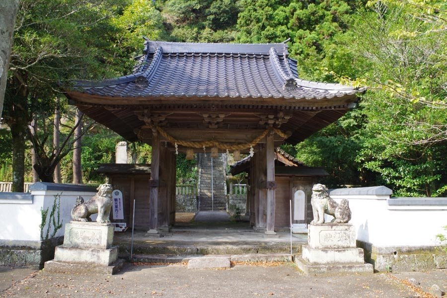 Rokusho Shrine, Bungotakada