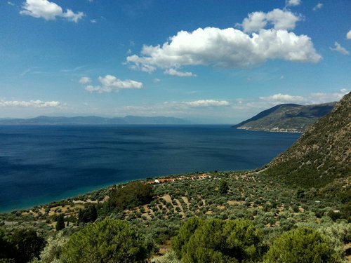 Μονή Αγίας Ειρήνης Χρυσοβαλάντου