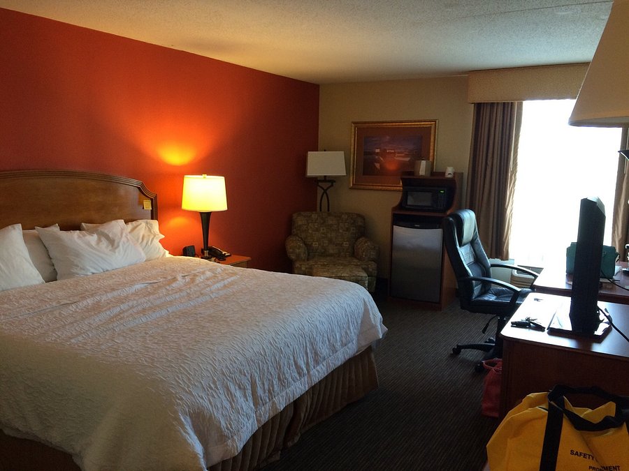 HAMPTON INN SWEDESBORO PHILADELPHIA 88 (̶1̶2̶9̶) Prices & Hotel