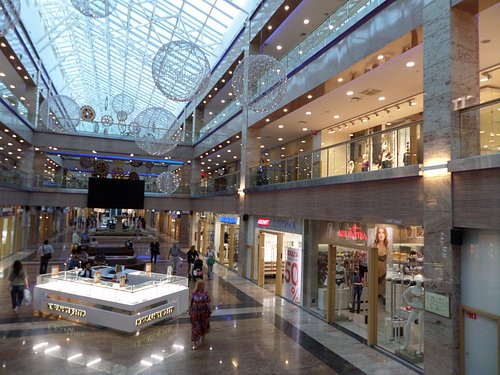 shopping malls pte essay