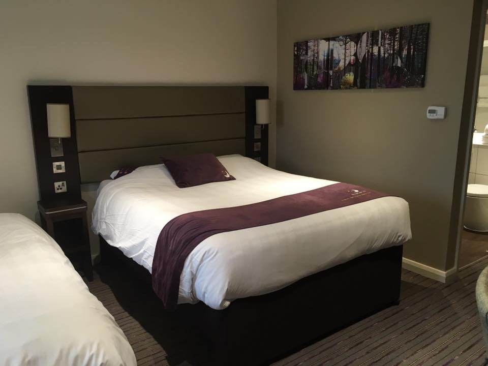 Hotel photo 21 of Premier Inn Glasgow Stepps (M80, J3) Hotel.