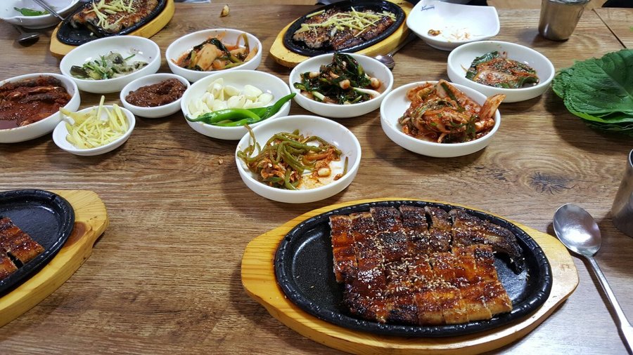 DRAGON RIVER RESTAURANT, Jangseong-gun - Restaurant Reviews & Photos - Tripadvisor